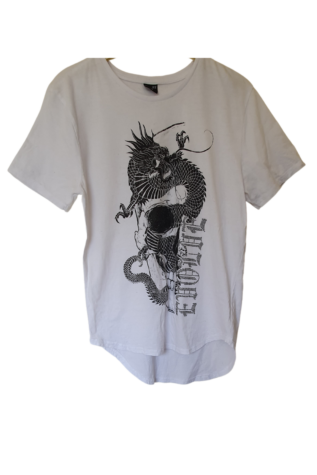 WHITE T-SHIRT WITH A BLACK DRAGON DESIGN AND WORDS