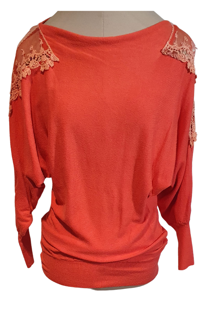 CORAL KNIT JERSEY TOP WITH LACE UPPER ARMS